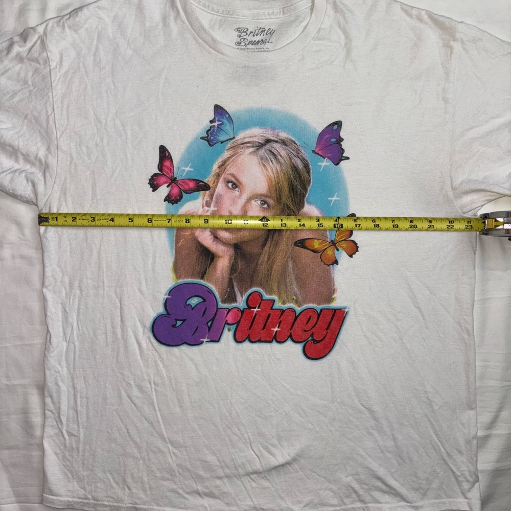 Britney Spears Graphic Tee - Picture 7 of 8